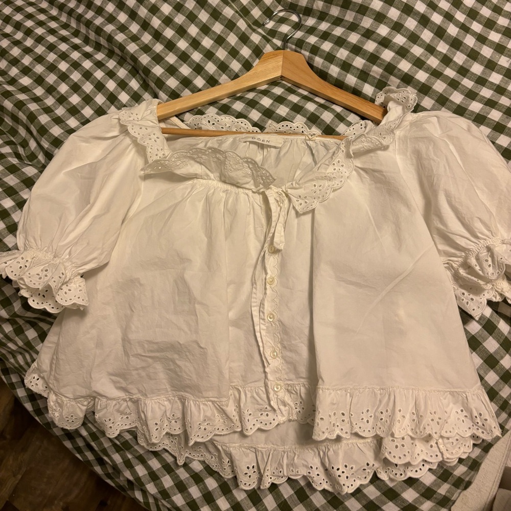 Doen Lazuli top and Enna short